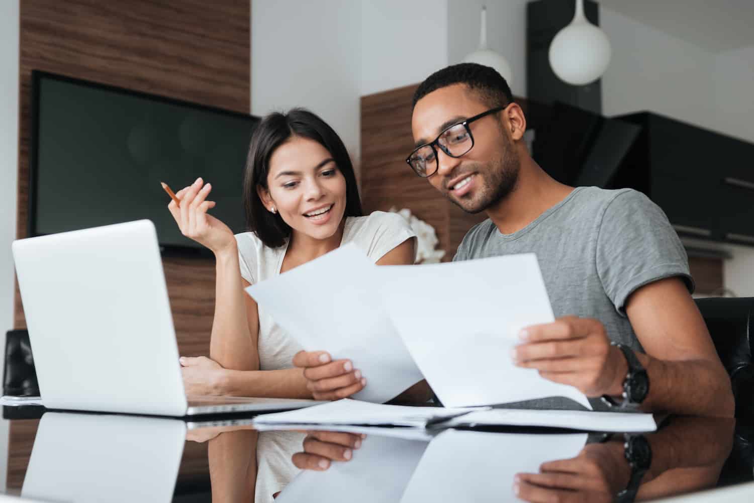 new roof financing couple