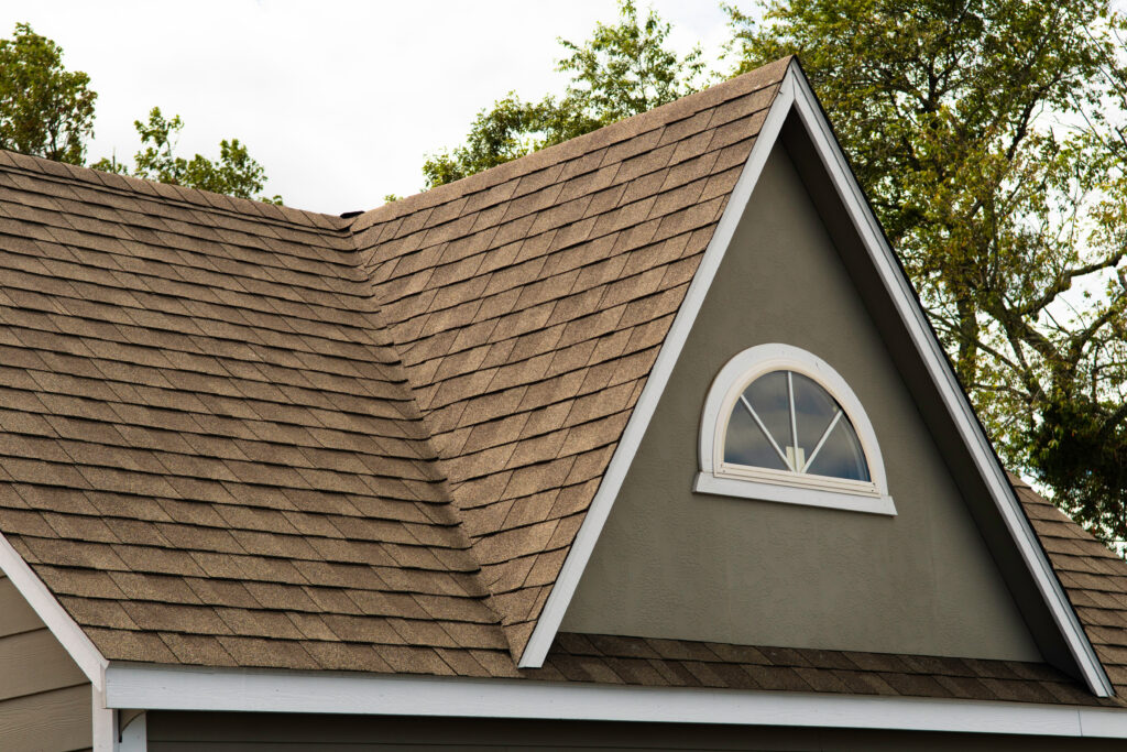what are shingles made of (asphalt shingles)