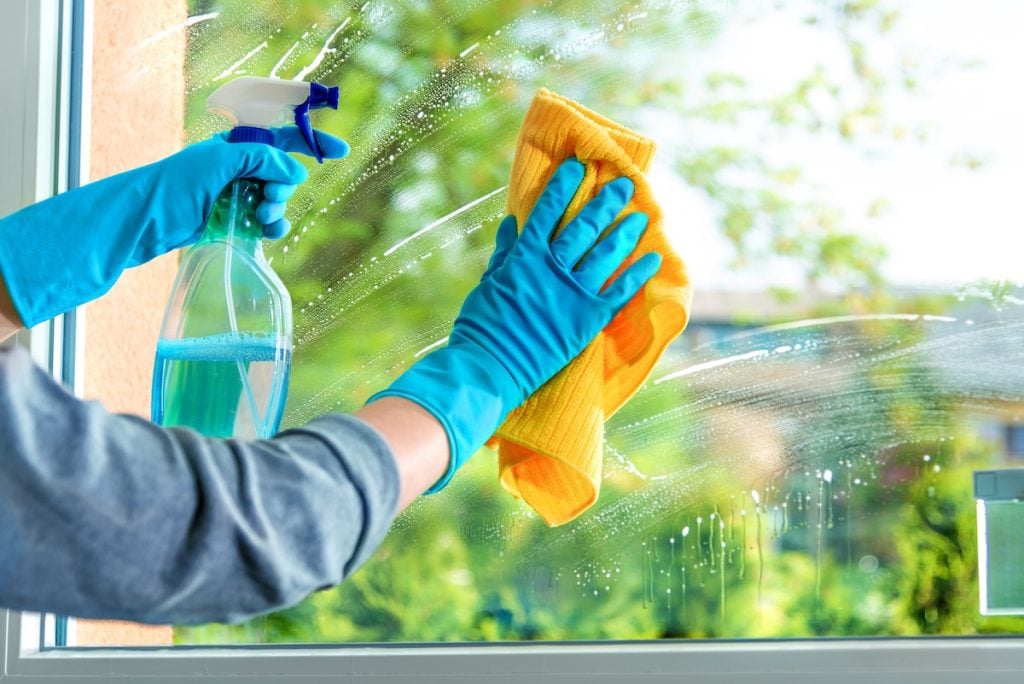 Cleaning window pane with detergent, spring cleaning concept what is the best homemade window cleaning solution
